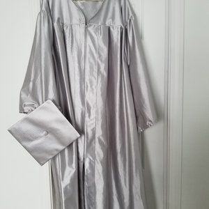 Herff Jones Grey Graduation Cap & Gown - XLarge
